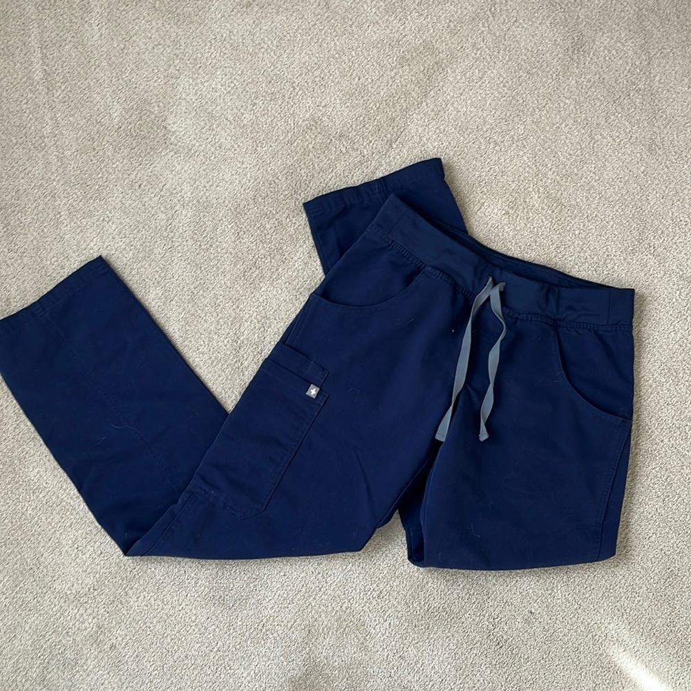 FIGS cade cargo bottoms